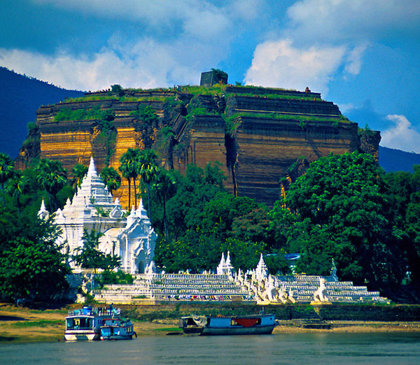 <span>See Destination</span> <br>
Mandalay - PyinOoLwin - Mingun  <br /> Ava (Inwa) Saggaing - Amarapura  <br /> Bagan - Mandalay